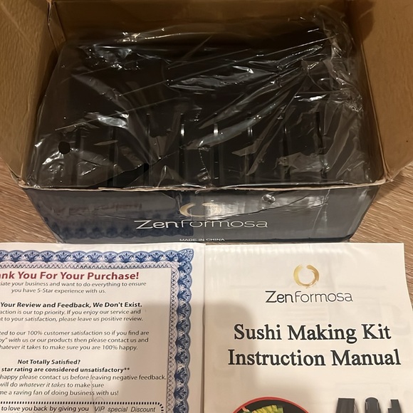 Sushi Making Kit - Picture 2 of 4